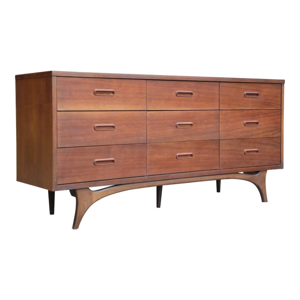 Vintage Johnson Carper Mid Century Modern 9 Drawer Dresser Walnut