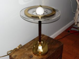 Vintage Mid Century Modern Space Age Clover Lamp Co. Brass and Lucite Lamp