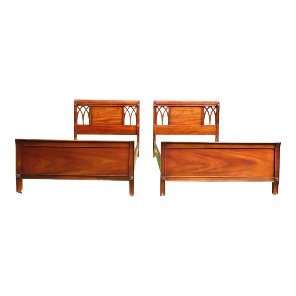 Vintage Dixie Pair Mahogany Traditional Federal Style Single Twin Beds