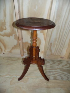 Antique Walnut Victorian Eastlake Occasional Table Gothic Plant Stand Bust Stand