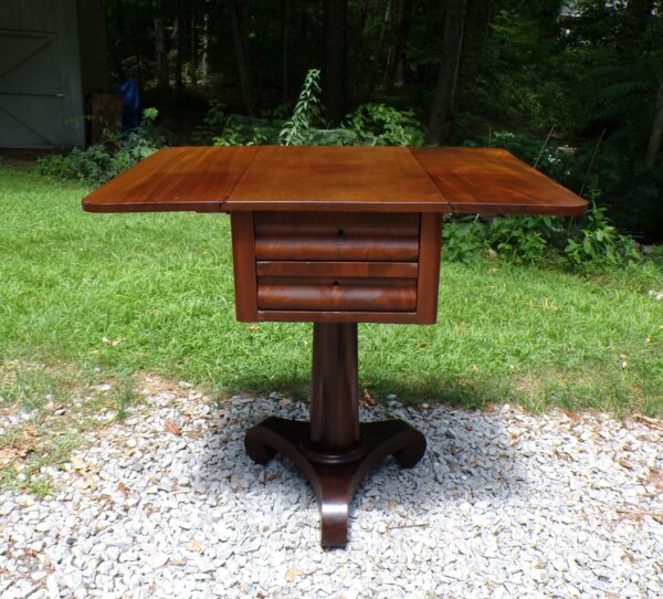 Antique American Empire Mahogany Drop Leaf Table - Image 2