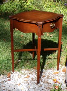 Vintage Federal Hepplewhite Style Mahogany X Base Side Table Nightstand